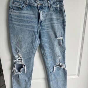 Old Navy Light Blue Distressed Skinny Jeans